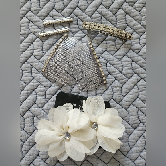 Charming Charlie Accessories - 4 Lot set of Crystal Hair Accessories - combs, pins & barrette